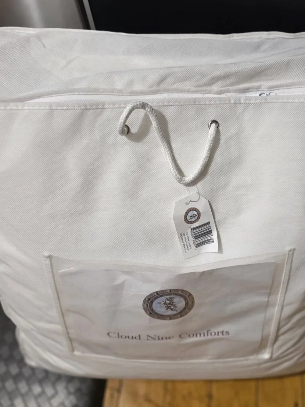 Cloud Nine Comforts King Satin Stripe Superior White Down Comforter